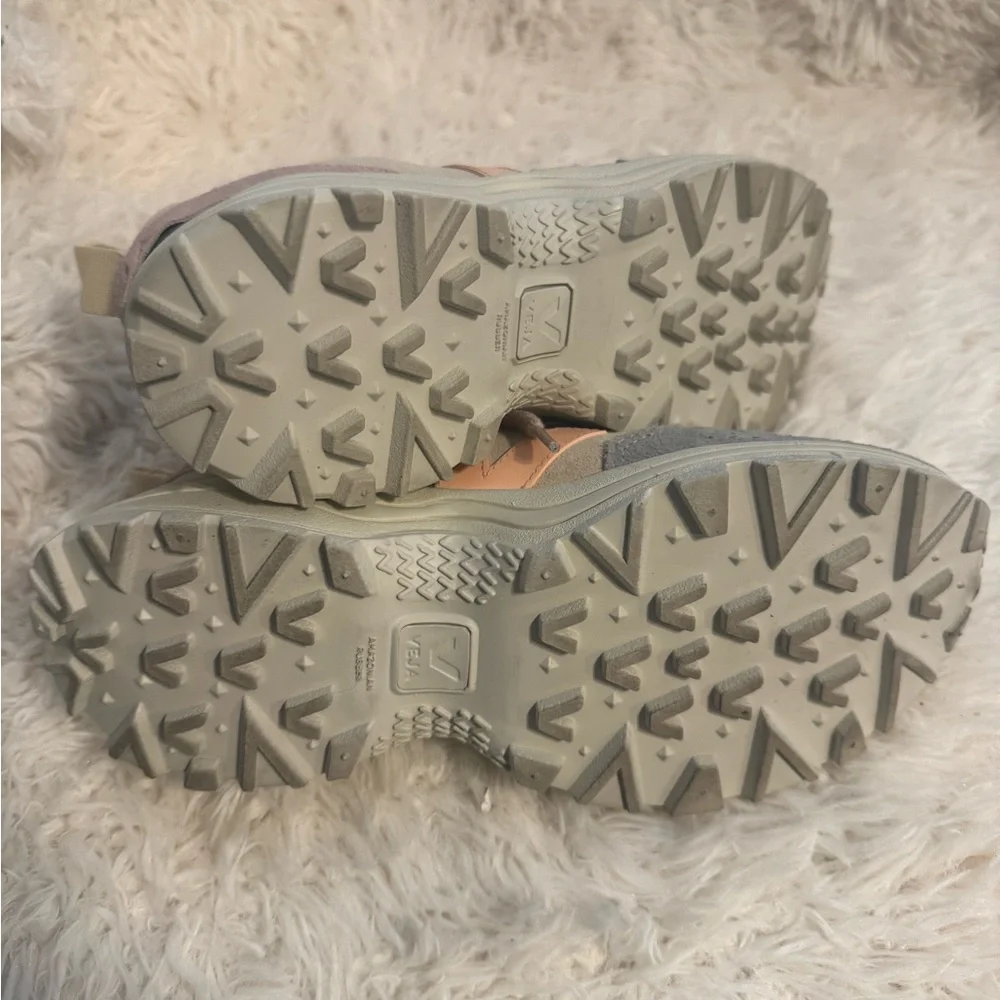 Veja Venturi Sneaker